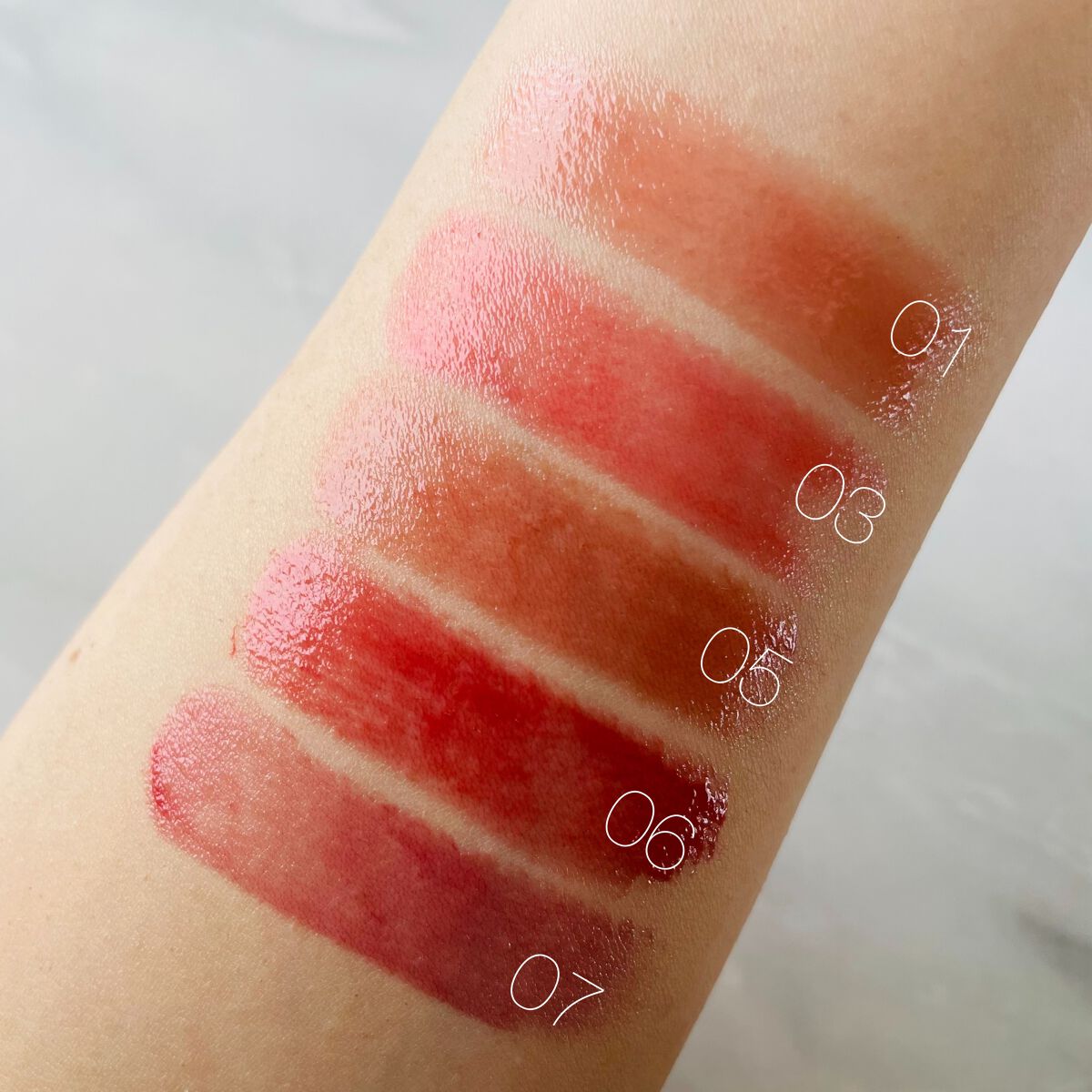 グラスティングメルティングバーム/rom&nd/リップバームを使ったクチコミ（3枚目）