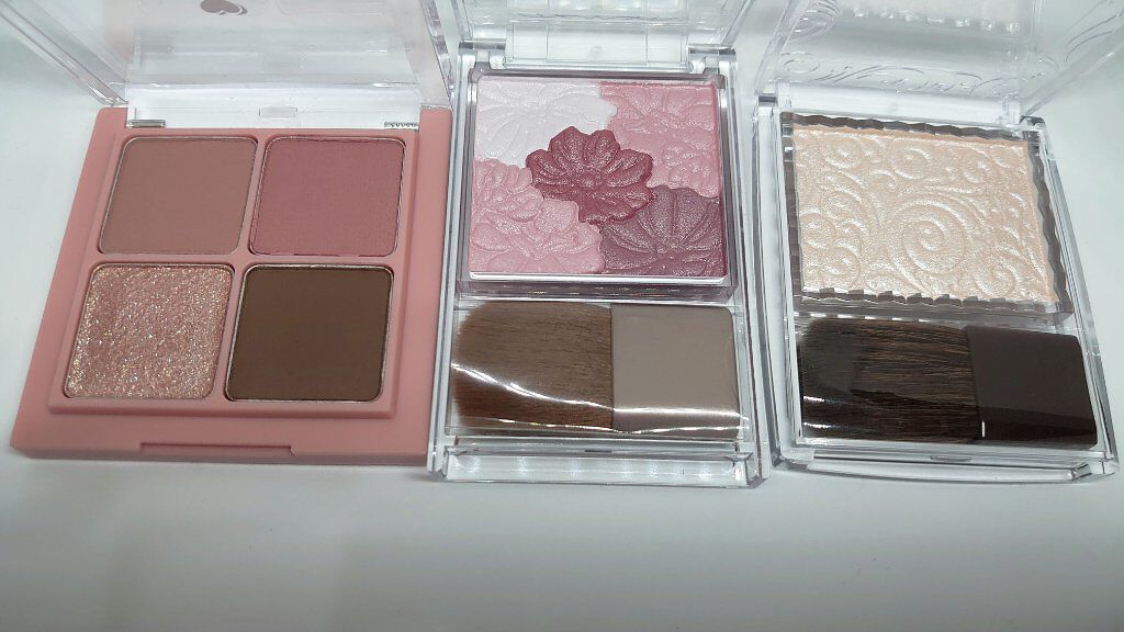 グロウフルールチークス/キャンメイク/パウダーチークを使ったクチコミ（1枚目）