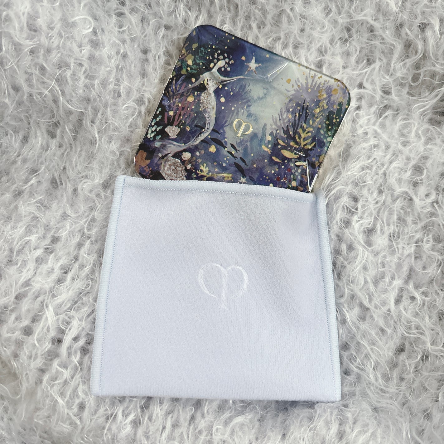 ル・レオスールデクラ /クレ・ド・ポー ボーテ/パウダーハイライトを使ったクチコミ(4枚目)