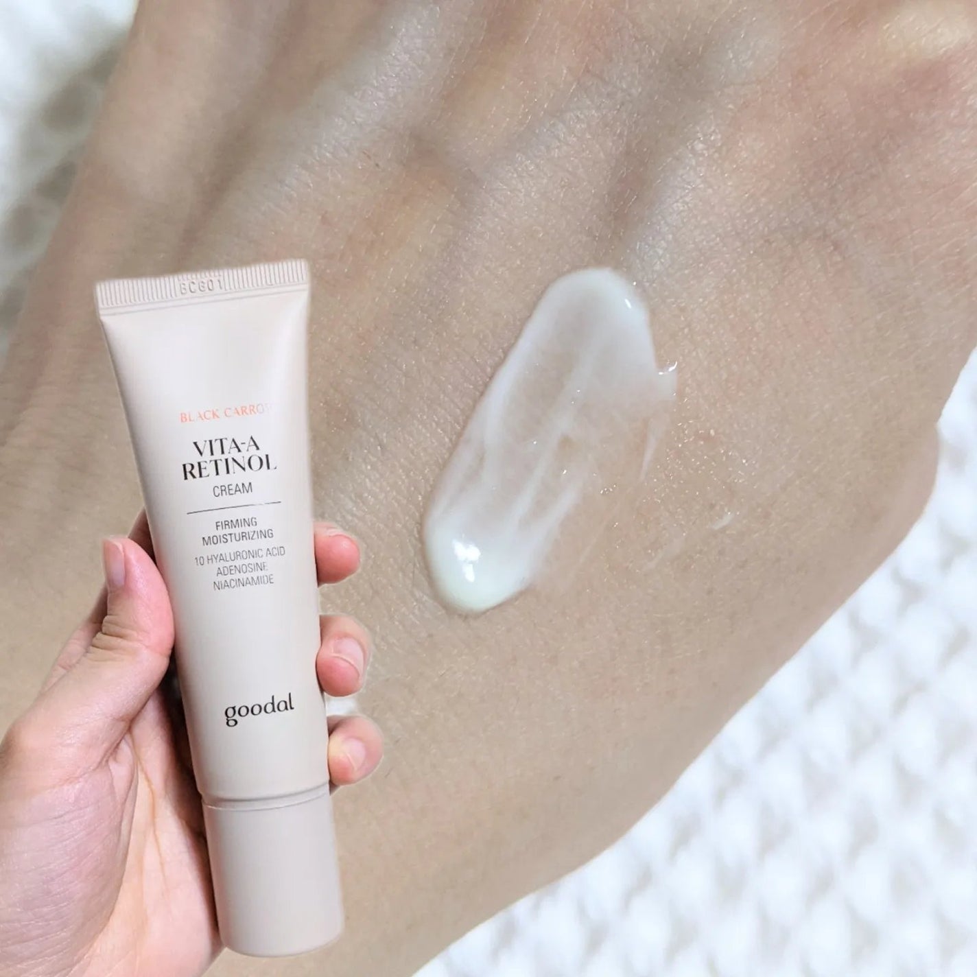 黒にんじんビタAレチノール弾力アンプル/goodal/美容液を使ったクチコミ(3枚目)
