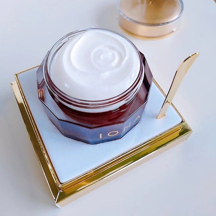 クリーム C/イオナR (イオナアール)/フェイスクリームを使ったクチコミ(4枚目)