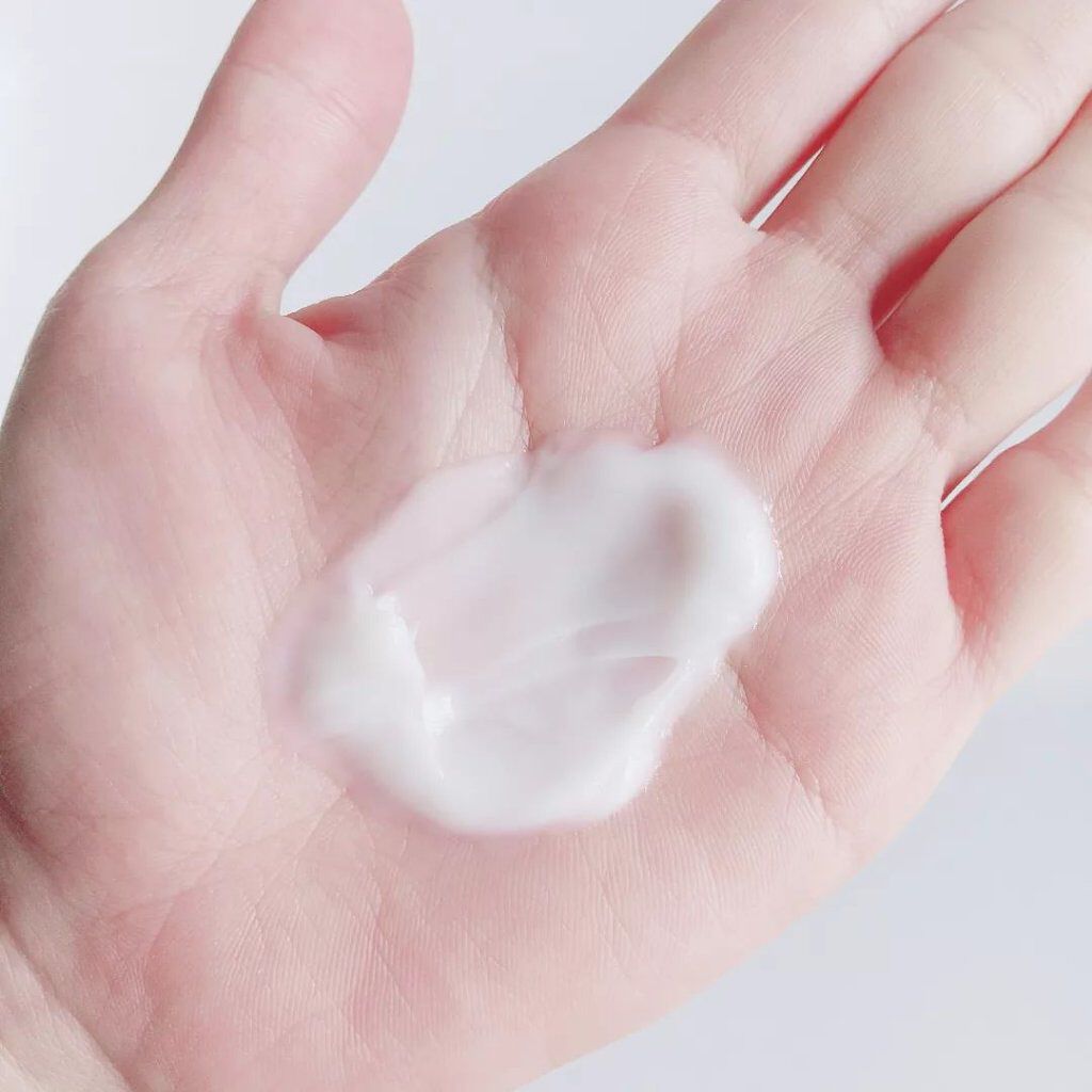 さくら on LIPS 「なめらかとぅるんな髪に近づける✨「DROASダメージリペアシャ..」(4枚目)