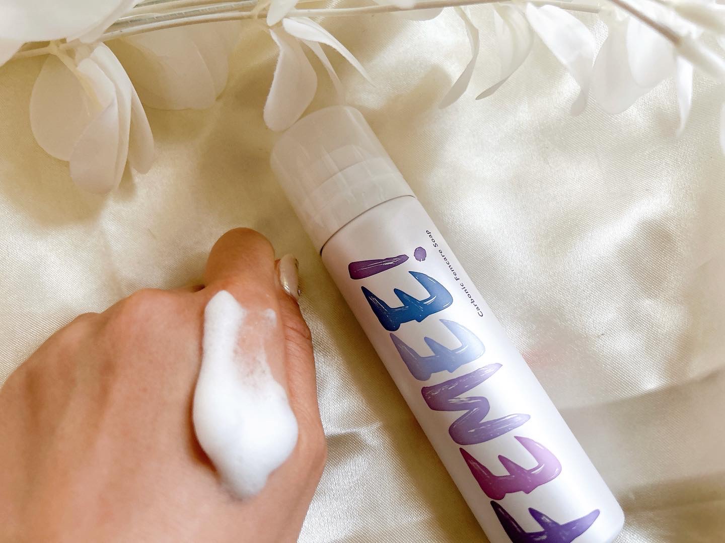 ボディ・フェイスケア Me 炭酸フェムケアソープ｜FEMEEの効果に関する口コミ - FEMEE