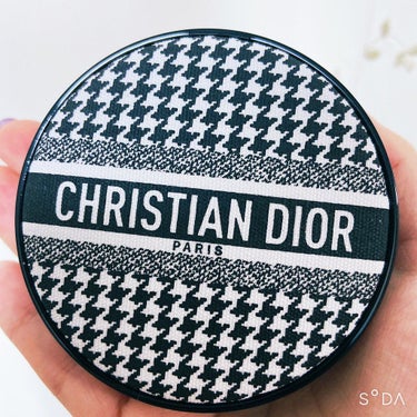 ディオールスキン フォーエヴァー グロウ クッション/Dior/クッションファンデーションを使ったクチコミ（1枚目）