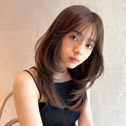 HARUNA on LIPS 「たっぷりレイヤー♡鎖骨辺りからスタートした、大人上品なレイヤー..」(5枚目)