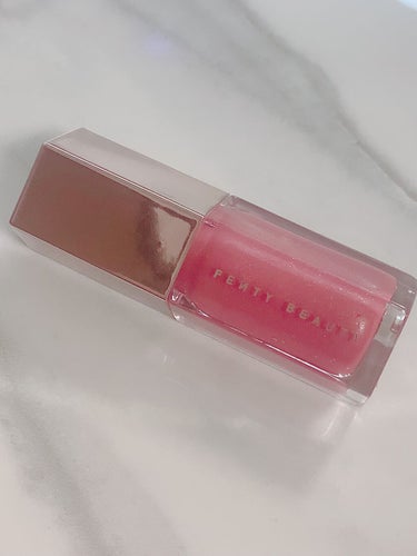 GLOSS BOMB Universal Lip Luminizer/FENTY BEAUTY BY RIHANNA/リップグロスを使ったクチコミ（1枚目）