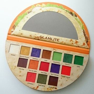 GLAMLITE Taco Palette/Glamlite/パウダーアイシャドウを使ったクチコミ（2枚目）