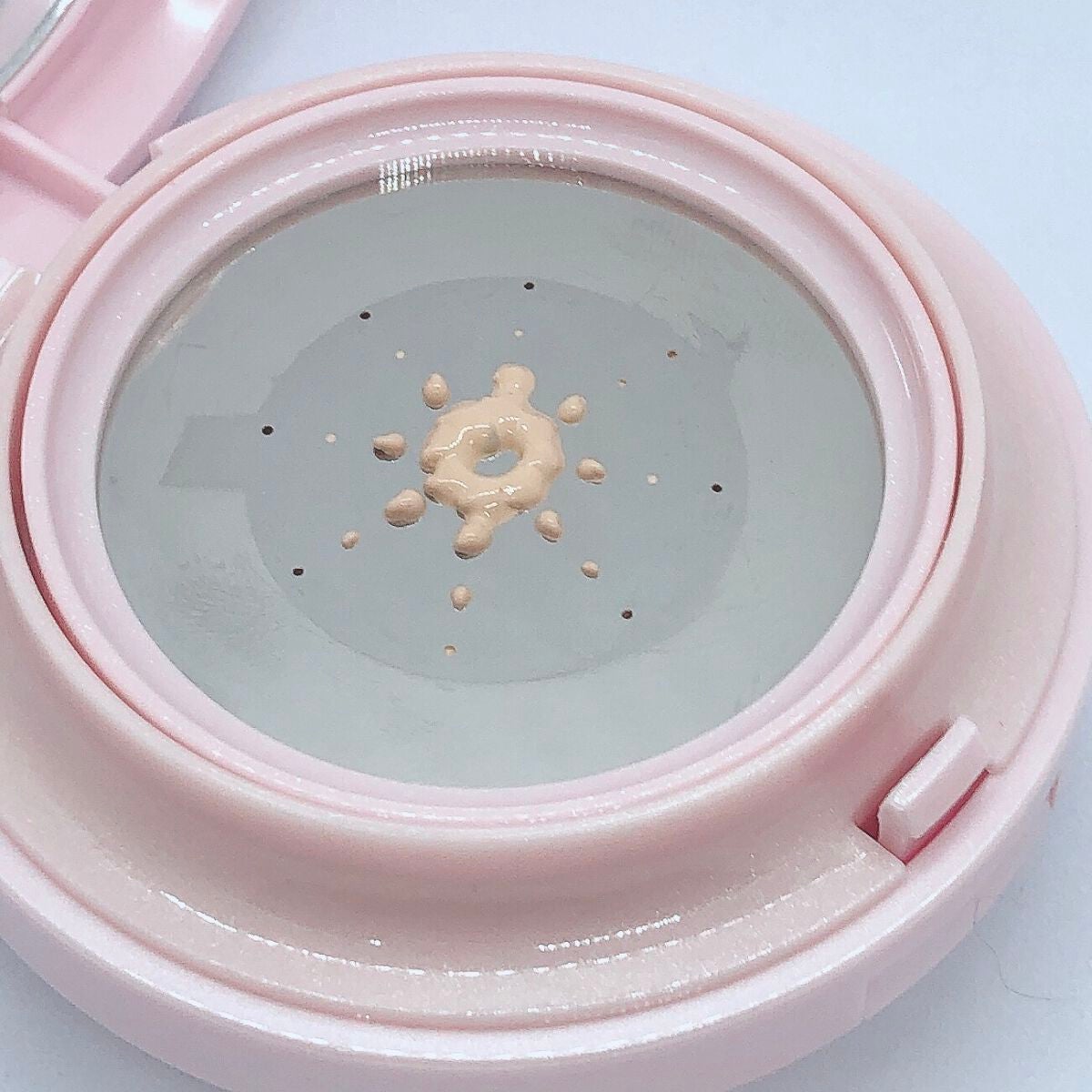 ハリファンデーション/May.B/リキッドファンデーションを使ったクチコミ(5枚目)