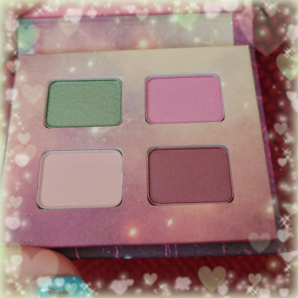 DAZZSHOP ザ パレットオブブライトサイド (2019 HOLIDAY COLLECTION)のクチコミ「DAZZSHOPのアイシャドウ「ザ パレットオブブライトサイド」過去のホリディだったものが復刻.....」（3枚目）