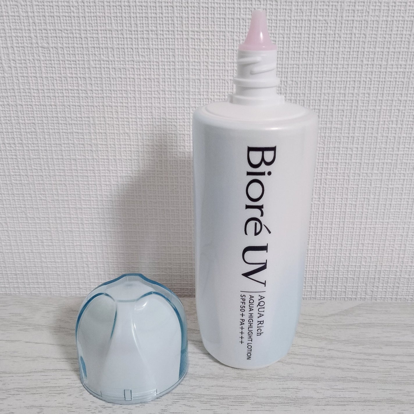 ビオレUV アクアリッチ アクアハイライトローション(水層ハイライトUV)/ビオレ/日焼け止めローションを使ったクチコミ(2枚目)