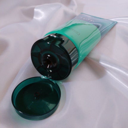 エッセンスカラートリートメント/LPLP(ルプルプ)/ヘアカラーを使ったクチコミ(3枚目)