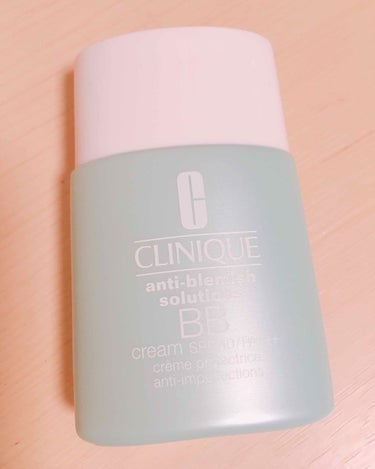 CLINIQUE オイルコントロール BB クリーム 40のクチコミ「クリニークのオイルコントロール下地！

夏になって皮脂が気になったので
少し前に購入しました(.....」（1枚目）