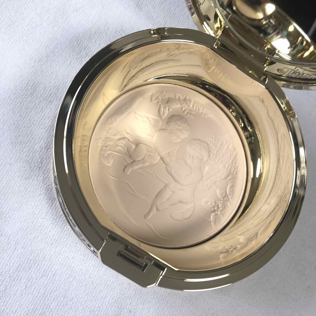 フェースアップパウダー2020/ミラノコレクション/プレストパウダーを使ったクチコミ（2枚目）