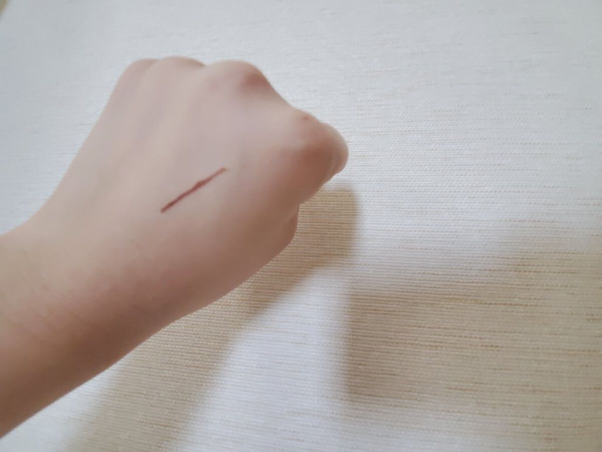 「密着アイライナー」ショート筆リキッド/デジャヴュ/リキッドアイライナーを使ったクチコミ（2枚目）