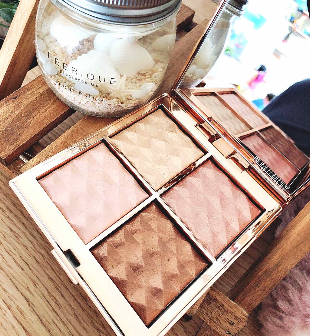 試してみた】マジック アワー フェイスイルミネーター パレット ローラ