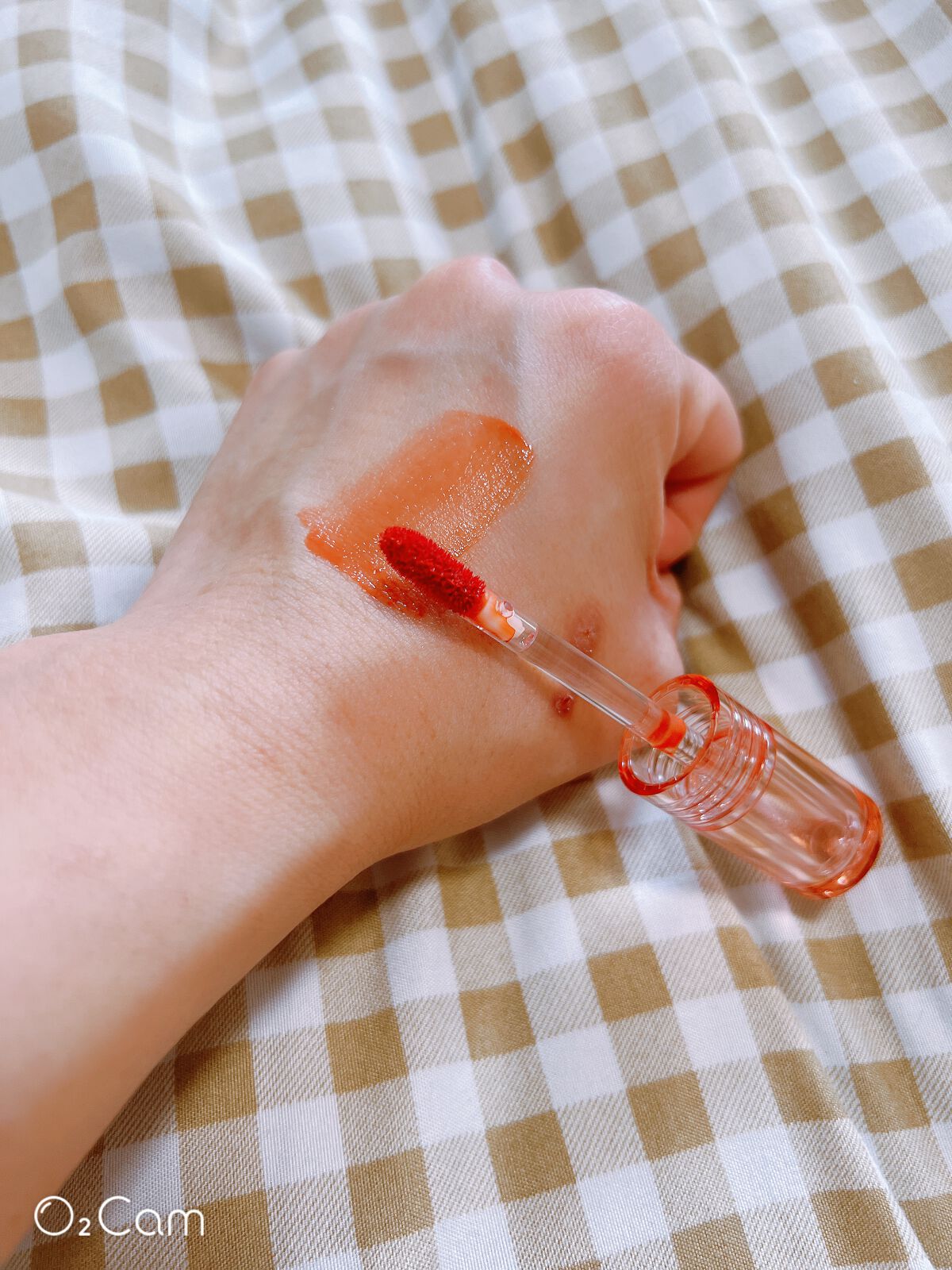 ウォーターベルベットティント 01 アマルフィ サンセット/BBIA/リップティントを使ったクチコミ（2枚目）