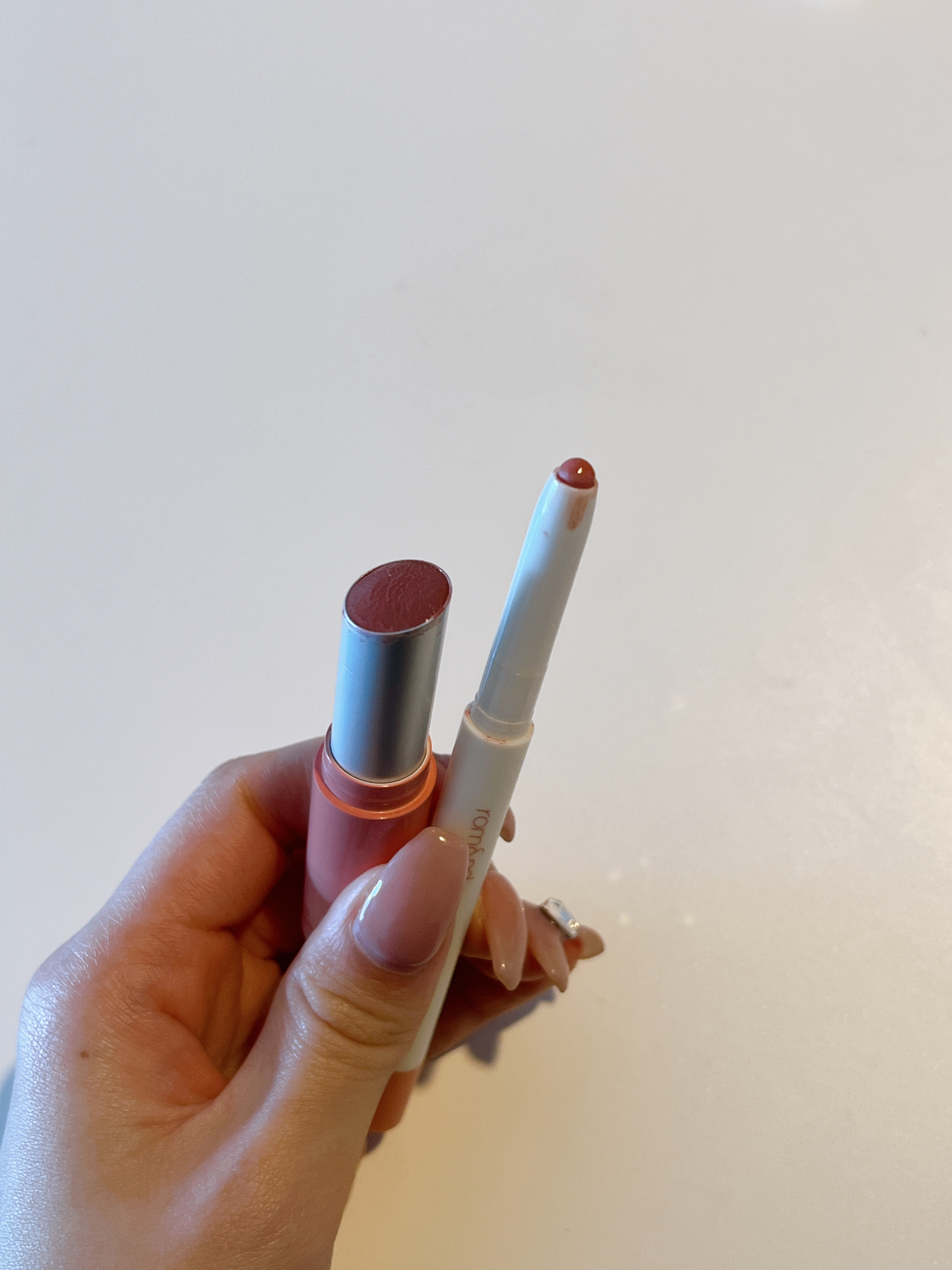 グラスティングメルティングバーム/rom&nd/リップバームを使ったクチコミ（3枚目）