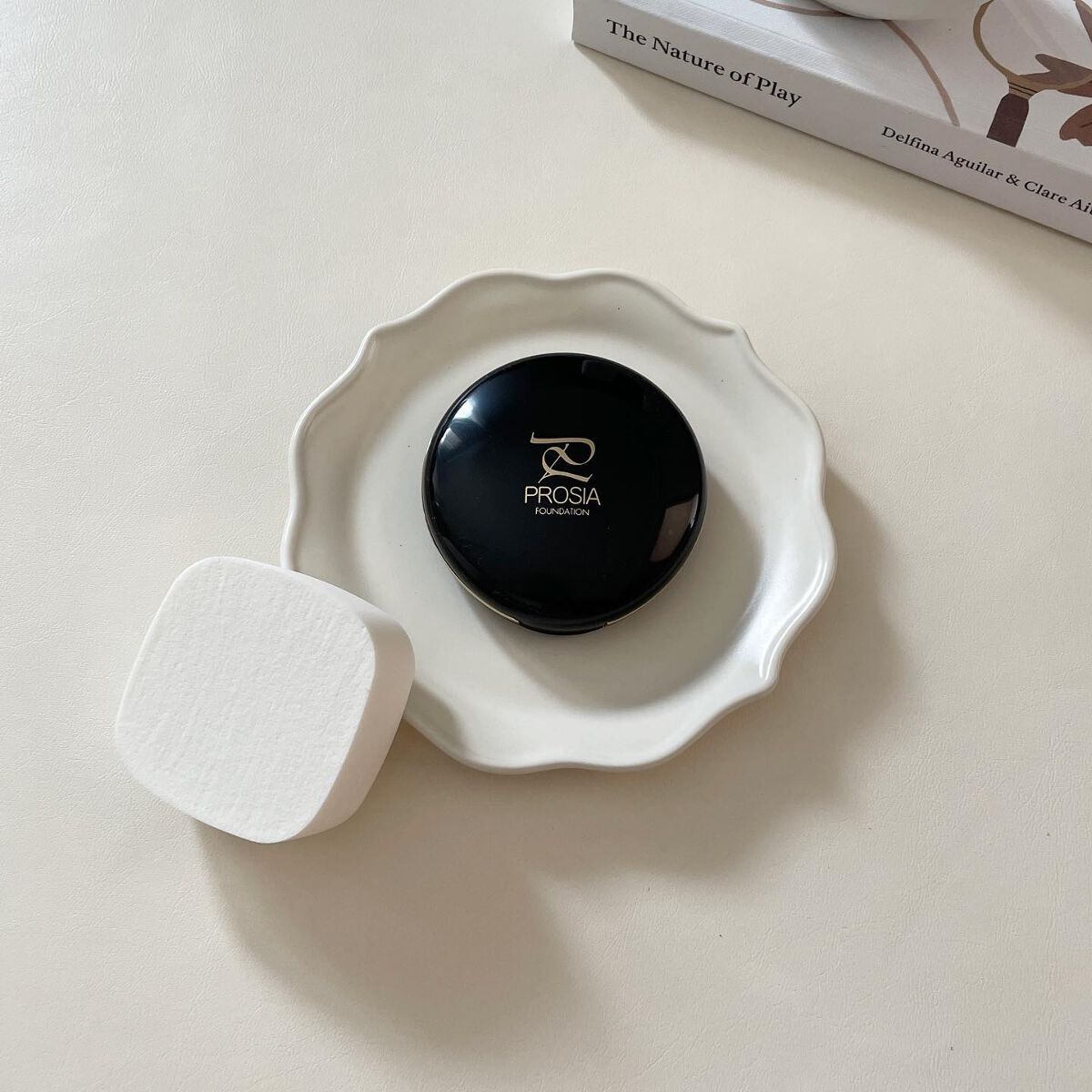 プロシアファンデーション/アイメディア/クリーム・エマルジョンファンデーションを使ったクチコミ（2枚目）