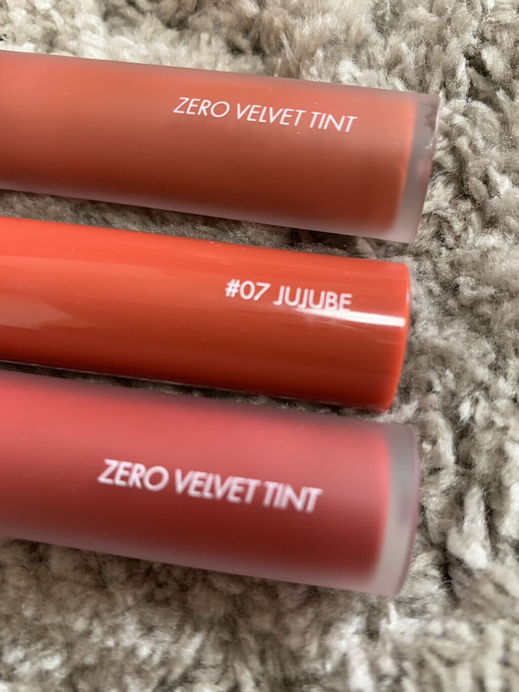 ジューシーラスティングティント/rom&nd/リップティントを使ったクチコミ（2枚目）