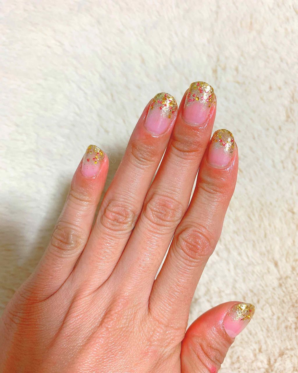 🐶じじちゃん🐶 on LIPS 「⭐️今年最後のネイル⭐️ジェルネイルキットのネイルで仕上げまし..」(1枚目)