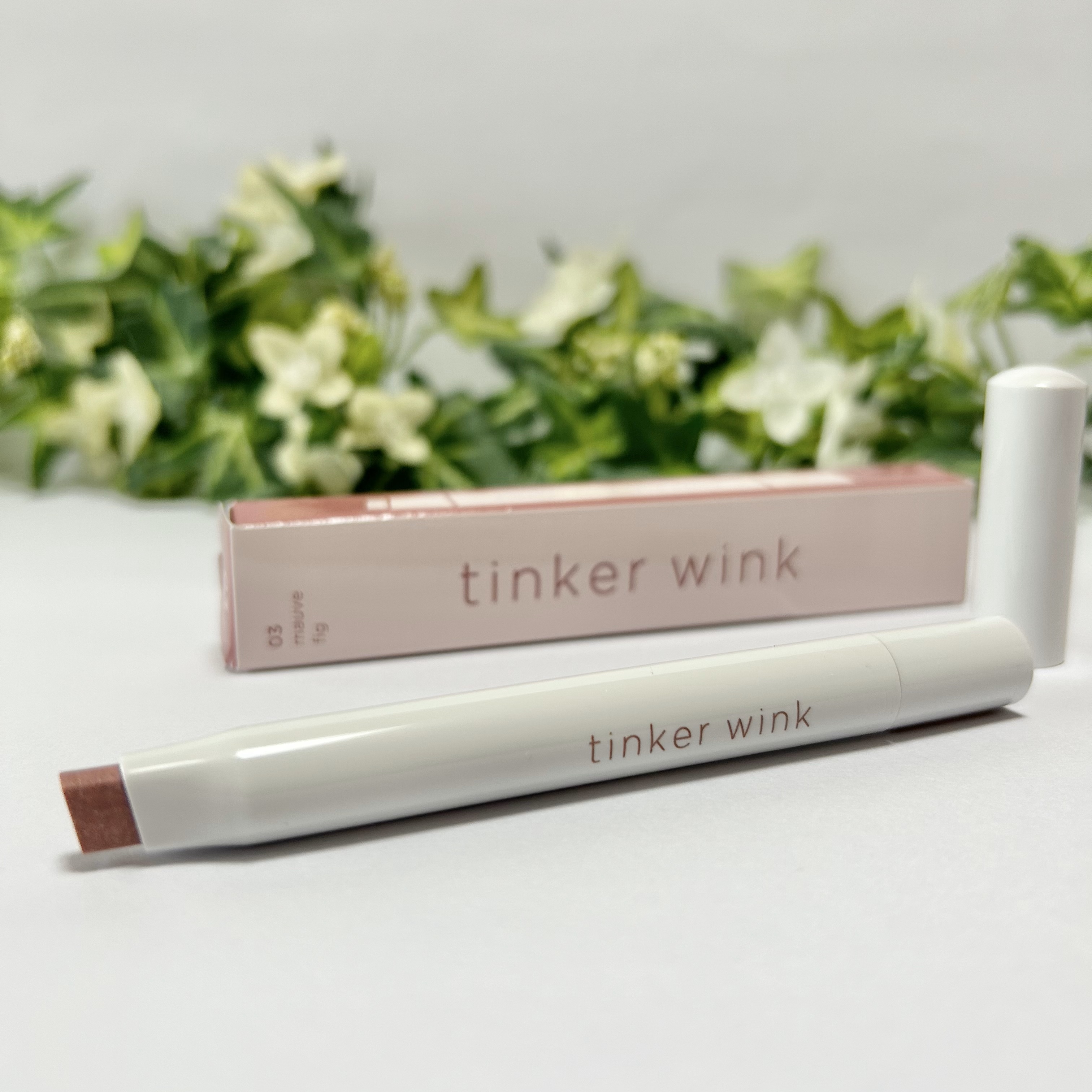 透け感アイシャドウペンシル/ティンカーウィンク/スティックアイシャドウを使ったクチコミ（2枚目）