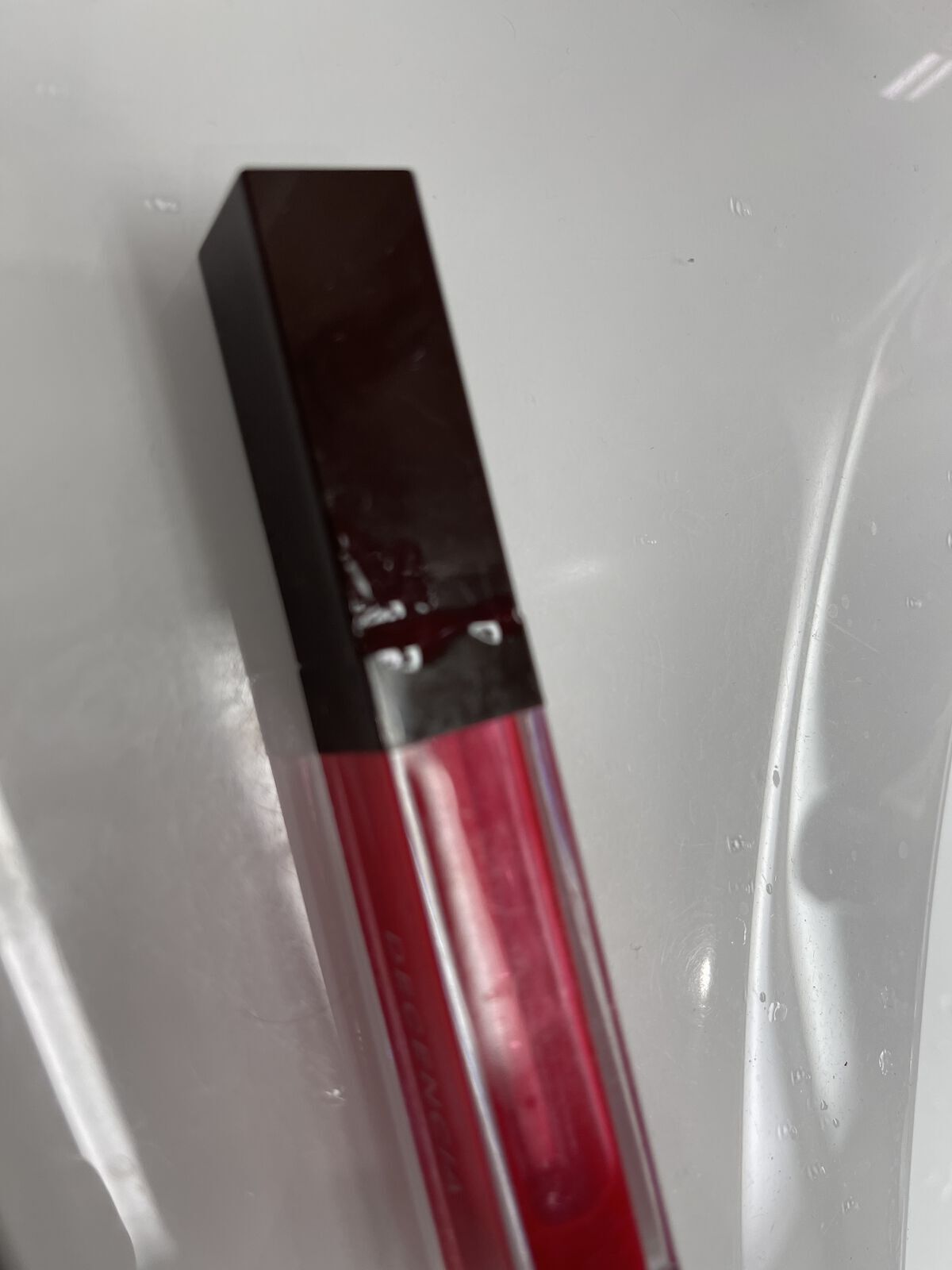 ディセンシアエッセンスルージュリップグロス/DECENCIA/リップグロスを使ったクチコミ（1枚目）