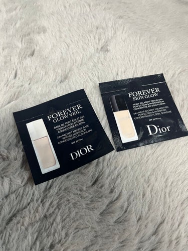 ディオールスキン フォーエヴァー フルイド グロウ/Dior/リキッドファンデーションを使ったクチコミ（1枚目）