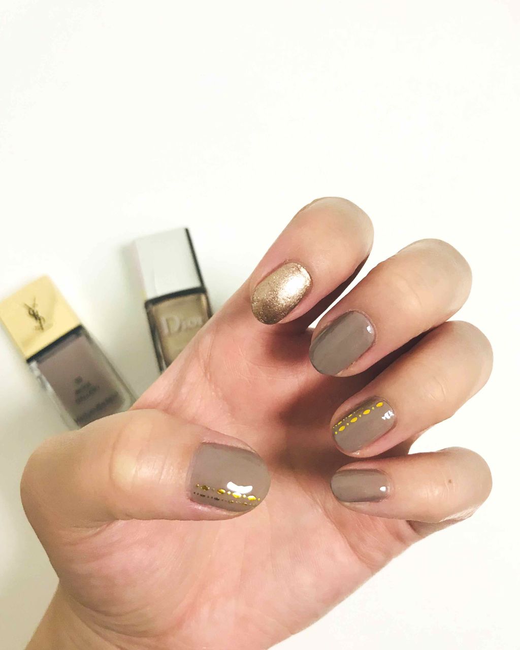 ラ ラック クチュール/YVES SAINT LAURENT BEAUTE/マニキュアを使ったクチコミ(2枚目)