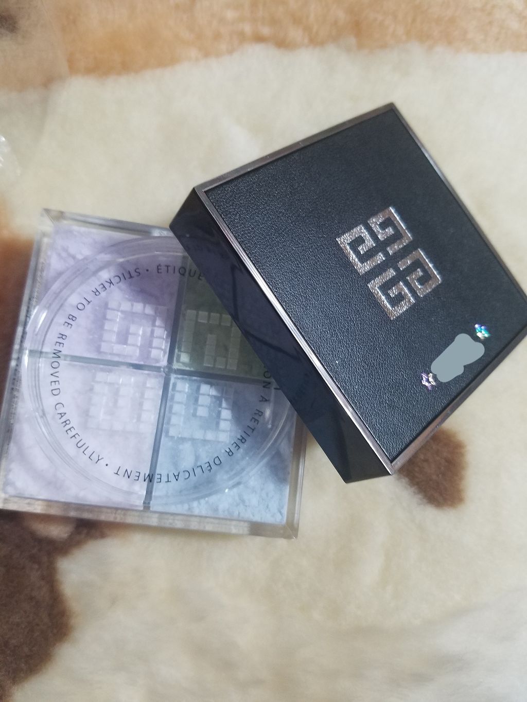 プリズム・リーブル/GIVENCHY/ルースパウダーを使ったクチコミ(3枚目)