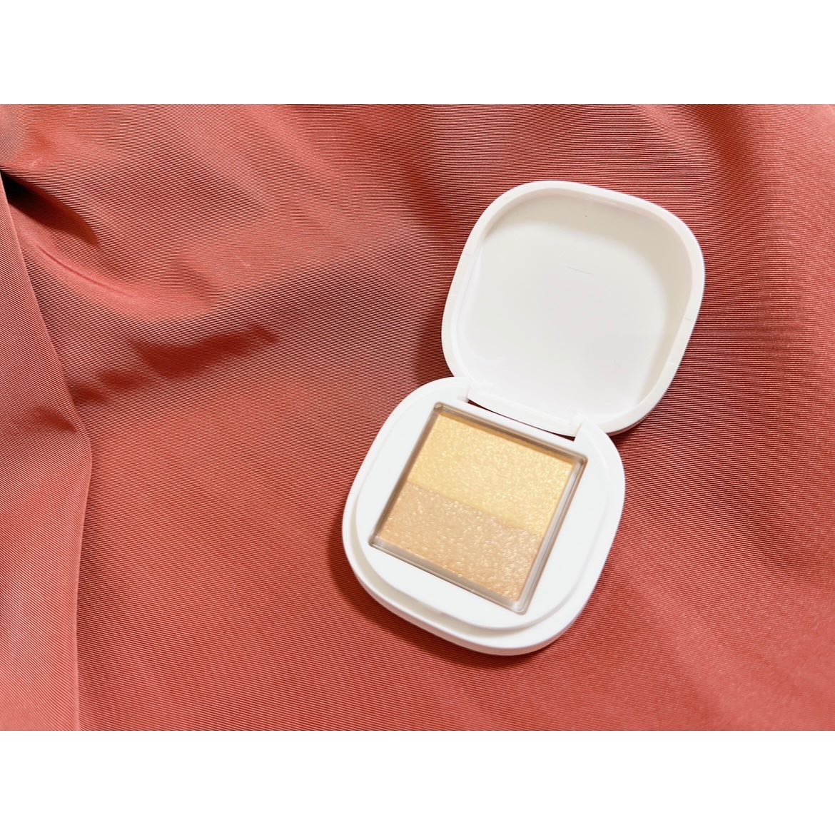 アイカラー/media luxe/アイシャドウパレットを使ったクチコミ（3枚目）