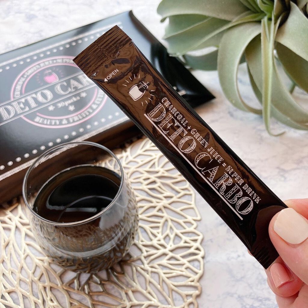 Rie_beauty on LIPS 「\チャコールと青汁が一つになった新感覚サプリメント/DETOC..」(1枚目)