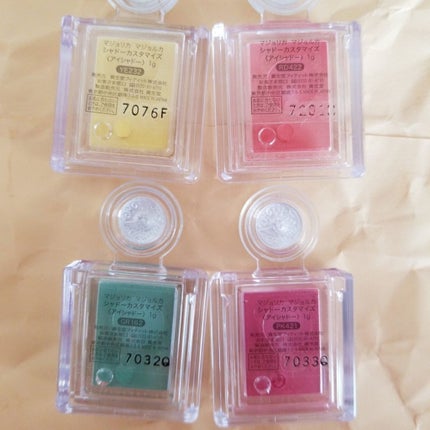 シャドーカスタマイズ/MAJOLICA MAJORCA/単色アイシャドウを使ったクチコミ(3枚目)