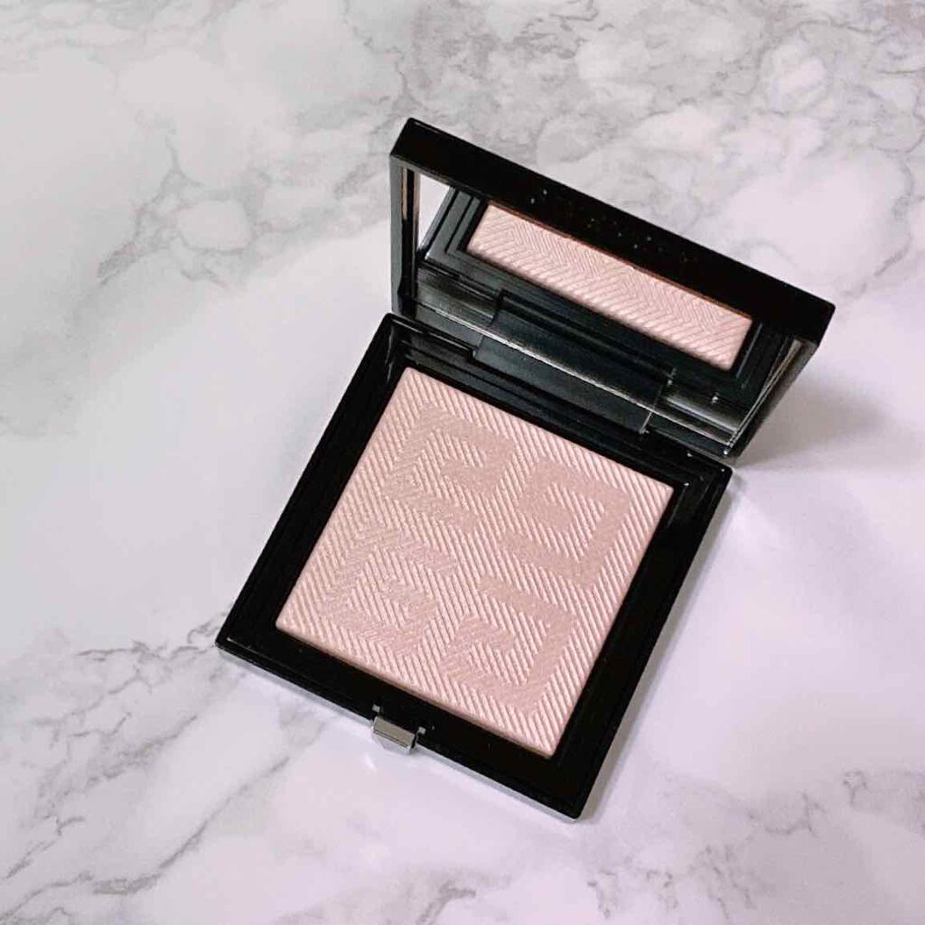 タン・クチュール・シマー・パウダー/GIVENCHY/プレストパウダーを使ったクチコミ(1枚目)