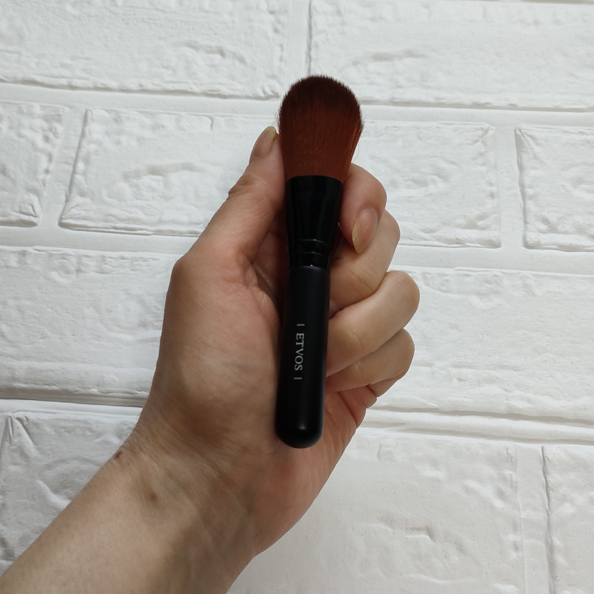 ミネラルリフレクティングスキンパウダー ルーセントエクリュ 詰替用 8g/エトヴォス/ルースパウダーを使ったクチコミ（2枚目）