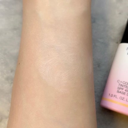 ライトフル C+ティンティッド プライマーSPF45(PA++++)/M・A・C/化粧下地を使ったクチコミ(4枚目)