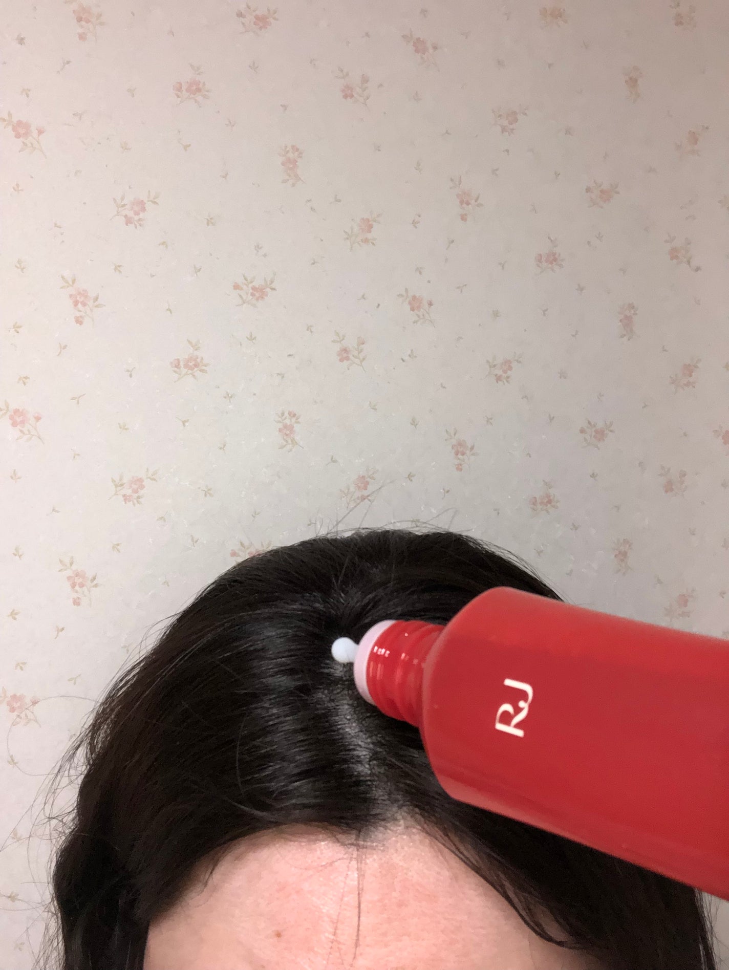 薬用 RJ地肌ケア エッセンス /アピセラピーコスメティクス/頭皮ローションを使ったクチコミ(5枚目)