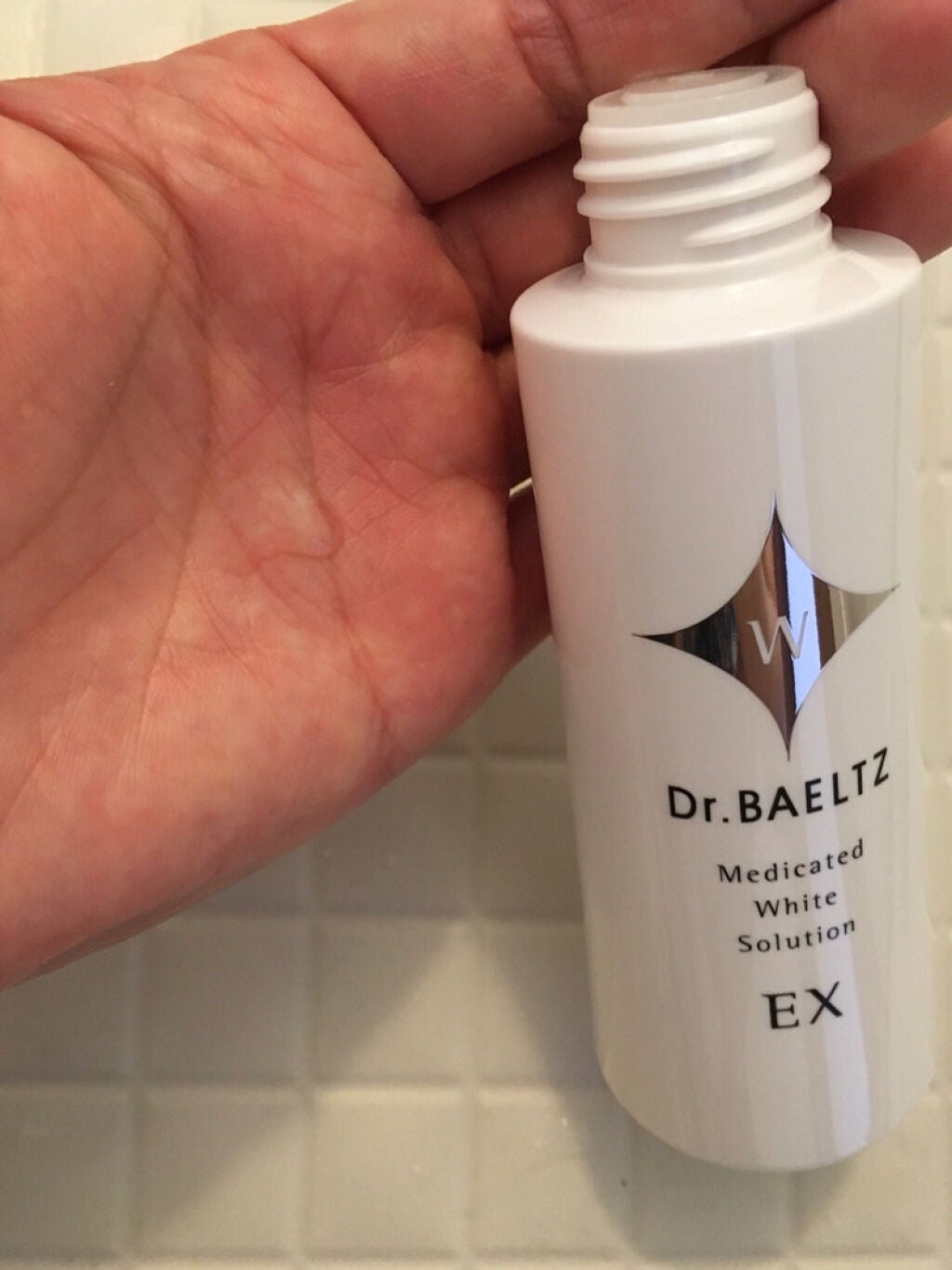 薬用ホワイトエッセンスEX/ドクターベルツ/美容液を使ったクチコミ(3枚目)