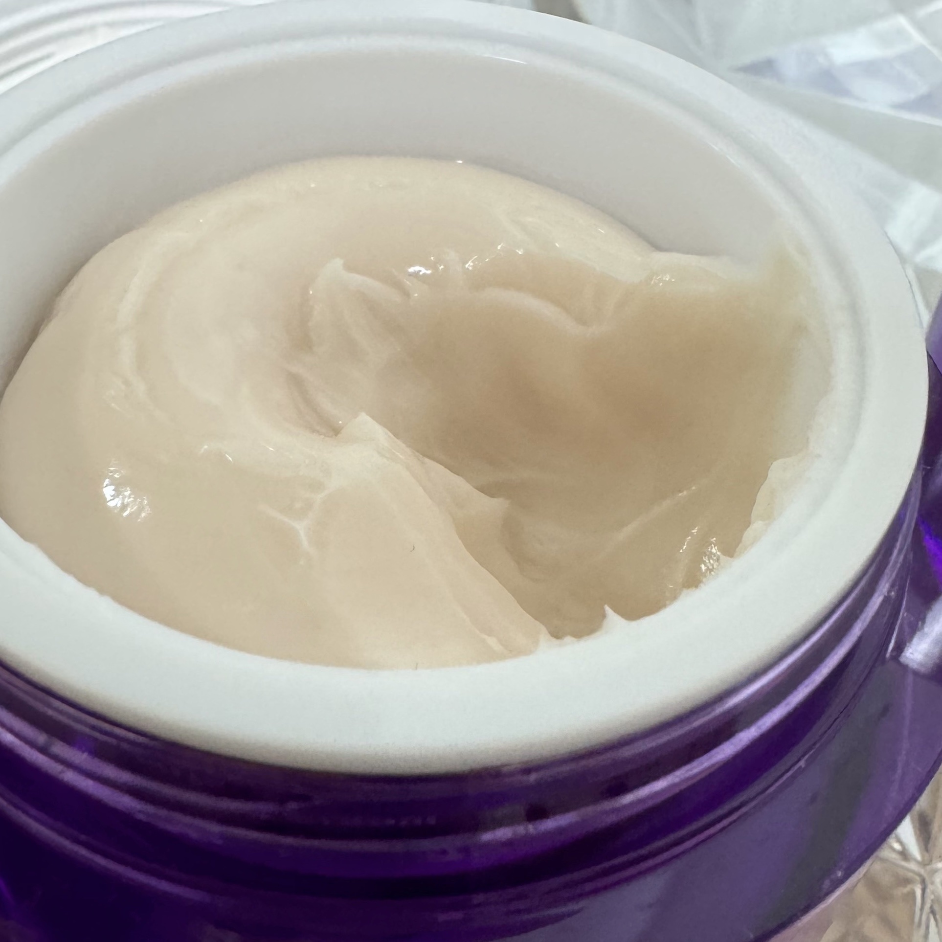 バイオヒールボ プロバイオダーム 3Dリフティングクリーム/BIOHEAL BOH/フェイスクリームを使ったクチコミ（2枚目）