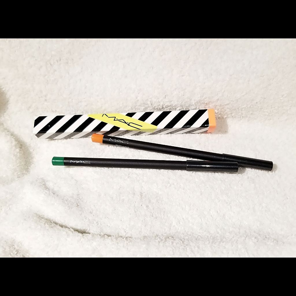 クロマグラフィック ペンシル ランドスケープ グリーン/M・A・C/ペンシルアイライナーを使ったクチコミ（1枚目）