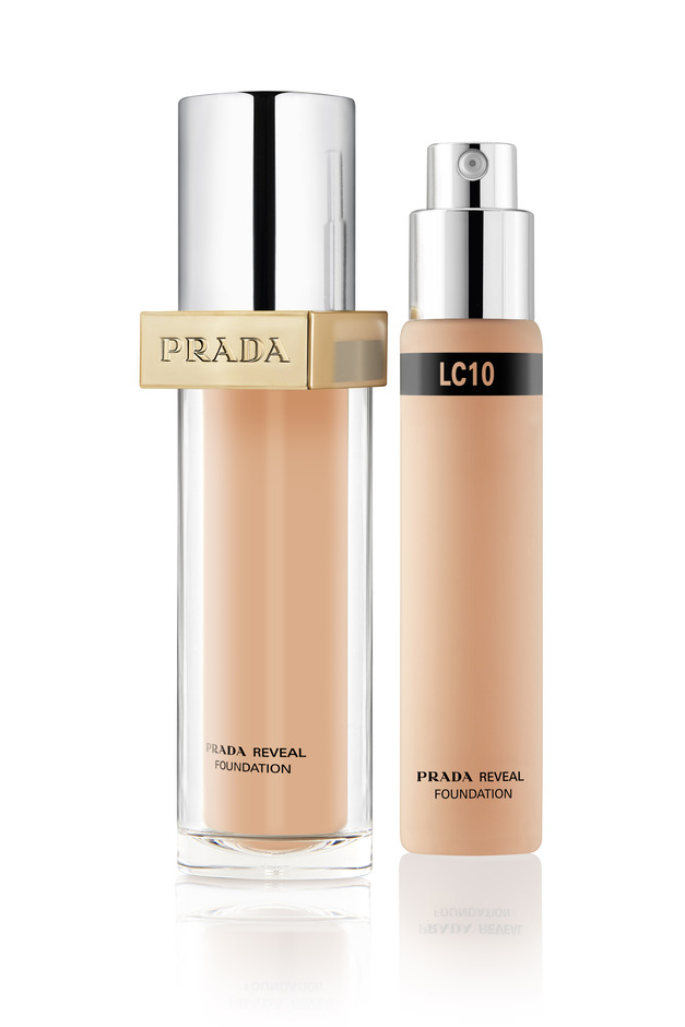 リヴィール スキン ファンデーション LC5(クール) / PRADA