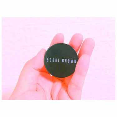 前、試しにつけて貰ったら気に入って買ったもの✨
bobbi brown 
コレクター ピーチビスク

bobbi brown がクマ消しにいいって聞いてはいたんだけど
なかなかいけてなくて、この前今まで