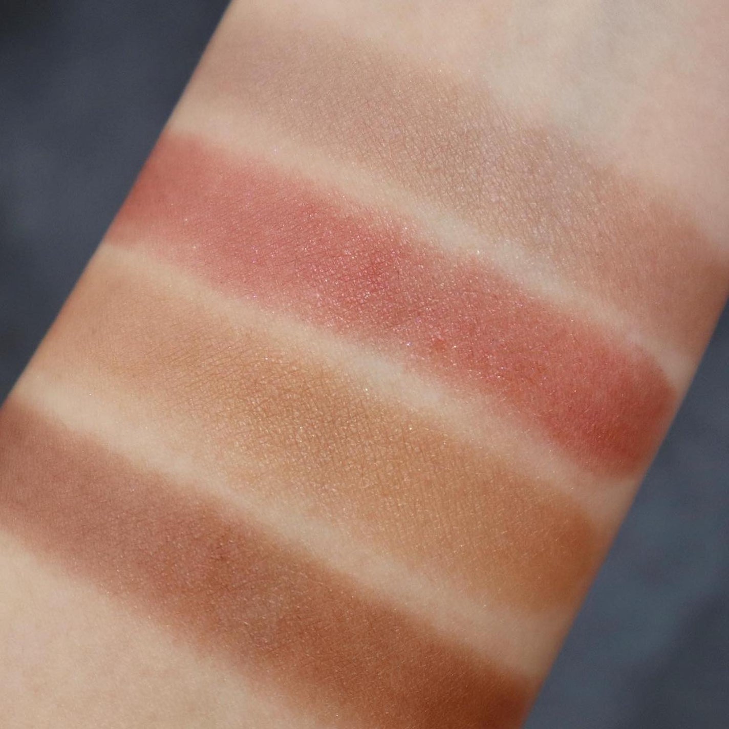 アイカラーレーション/LUNASOL/アイシャドウパレットを使ったクチコミ(3枚目)