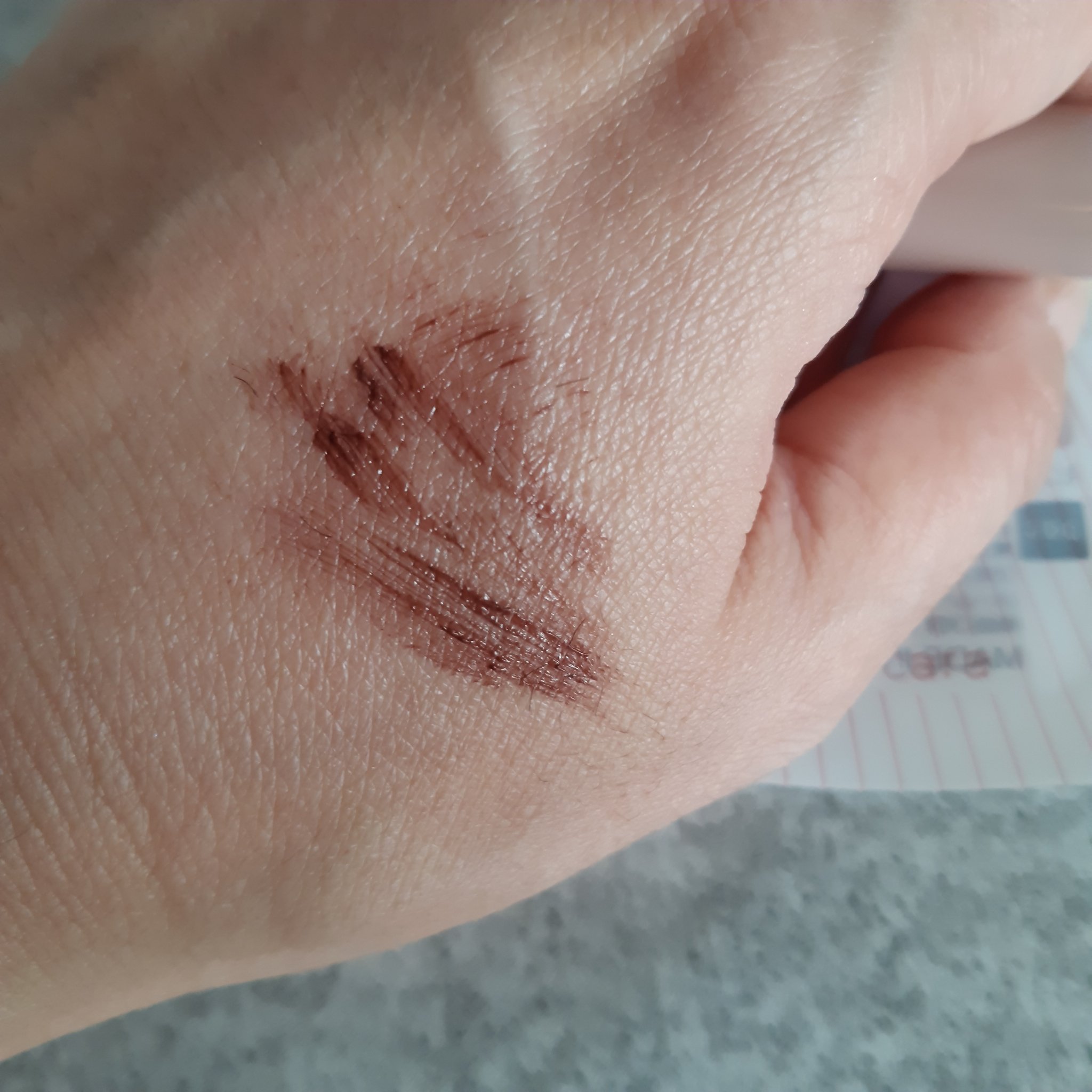 ピメル うそつきマスカラ 【限定】透け感ブラウン/pdc/マスカラを使ったクチコミ（3枚目）