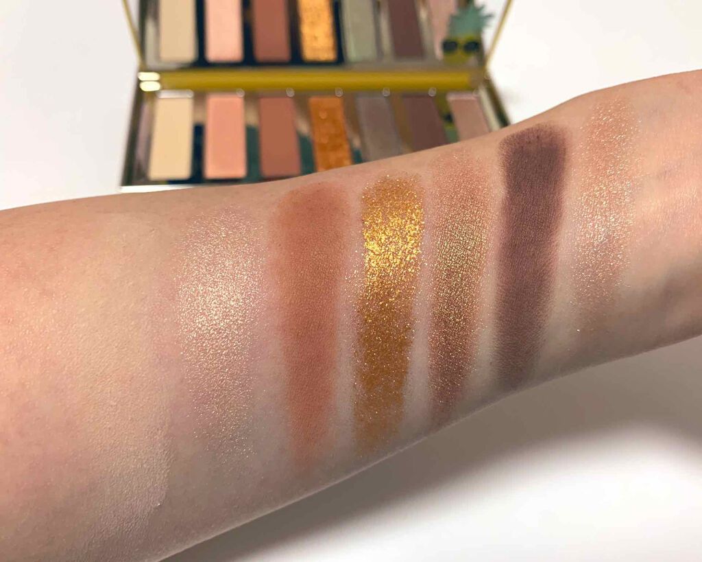 スパークリング パイナップル アイシャドウ パレット/Too Faced/アイシャドウパレットを使ったクチコミ（3枚目）
