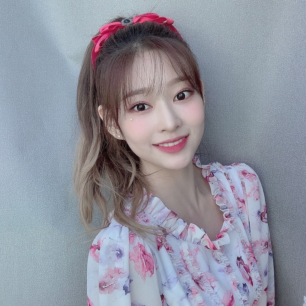 マオネーズ on LIPS 「今日推しが誕生日なんで投稿します。今日はメイクとかスキンケアで..」(2枚目)