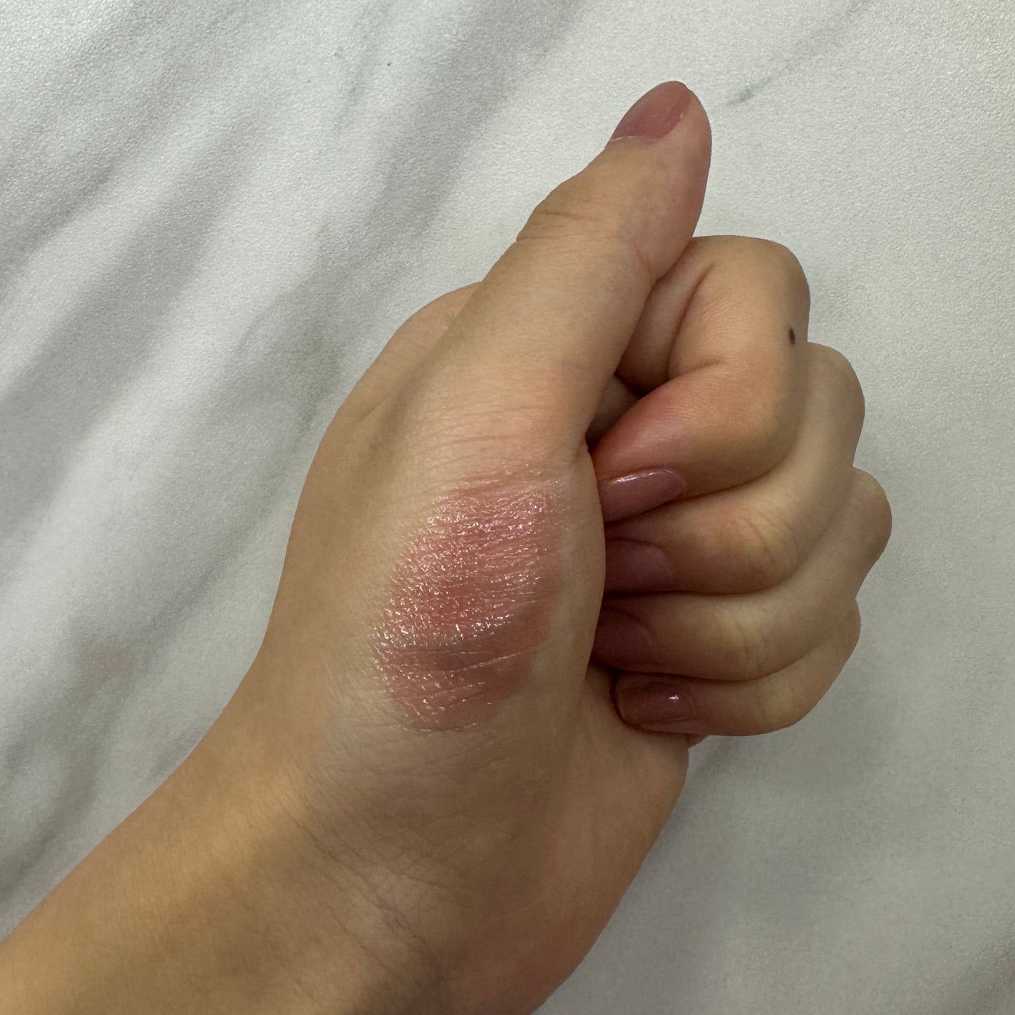 アンドバイロムアンド グラッシーボムティント/&nd by rom&nd/リップティントを使ったクチコミ(2枚目)