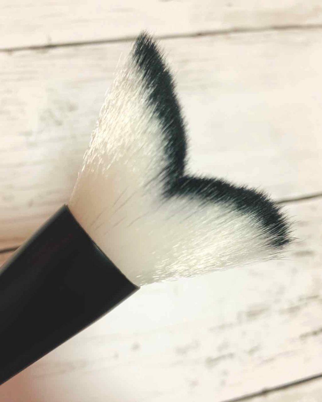 UR GLAM V POWDER BRUSH(Vパウダーブラシ)/U R GLAM/メイクブラシを使ったクチコミ(3枚目)
