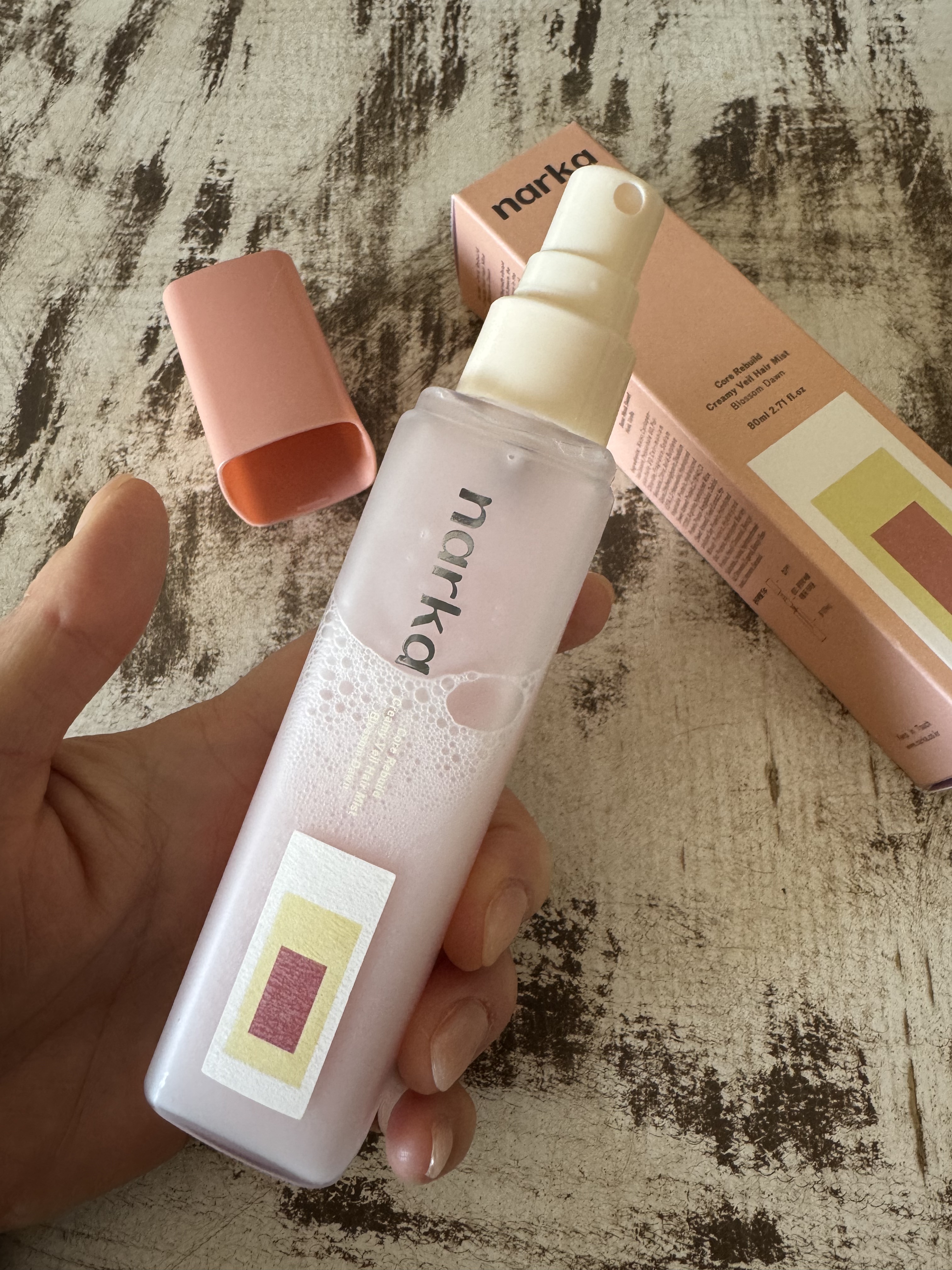 クリーミーベールヘアミスト ブロッサムダン/narka/ヘアミストを使ったクチコミ（2枚目）