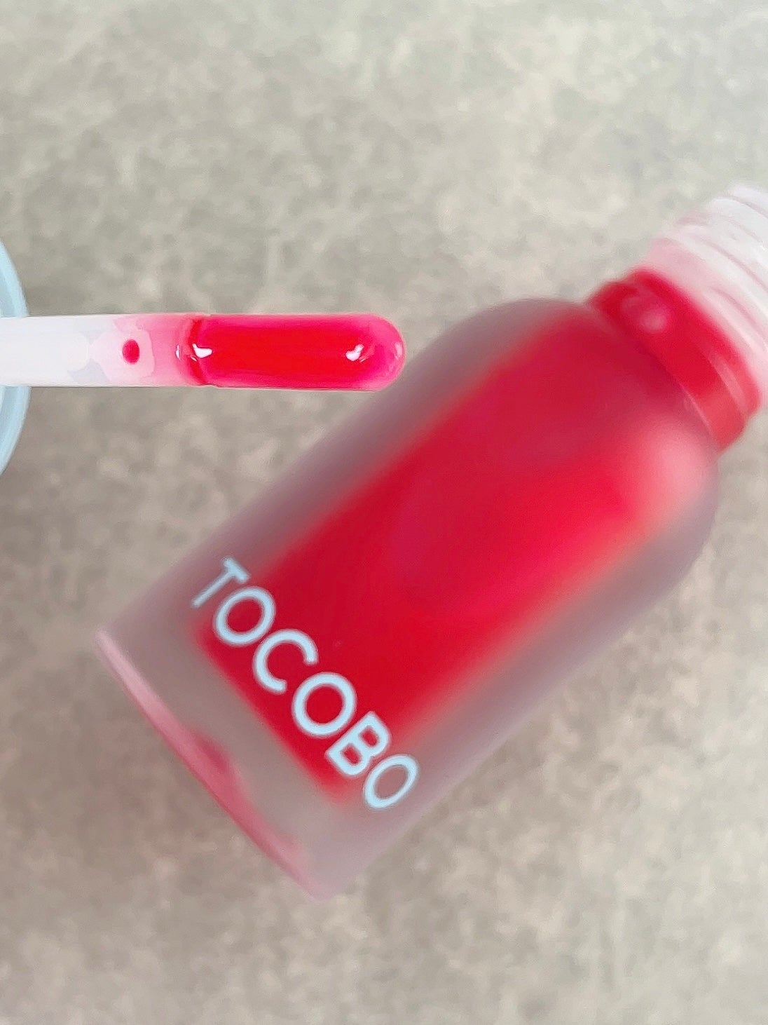 ジューシーベリープランピングリップオイル/TOCOBO/リップグロスを使ったクチコミ(3枚目)