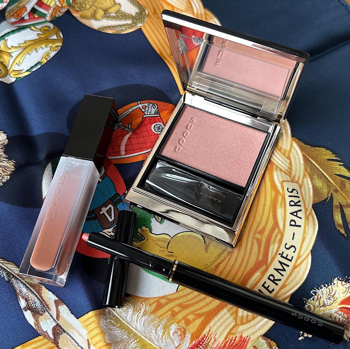 リップ ディファイニング ペンシル/SUQQU/リップライナーを使ったクチコミ(1枚目)